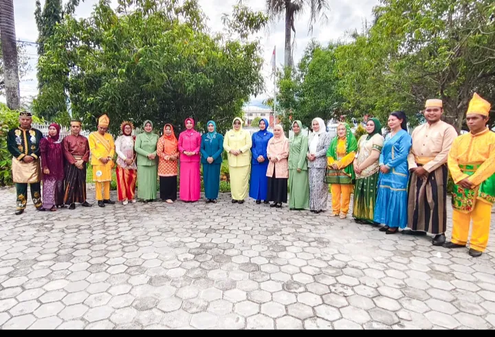 Harganas ke-33, DPPKB Tolitoli Kampanyekan "Ayah Wajib Hadir 1 Harganas ke-33, DPPKB Tolitoli Kampanyekan “Ayah Wajib Hadir