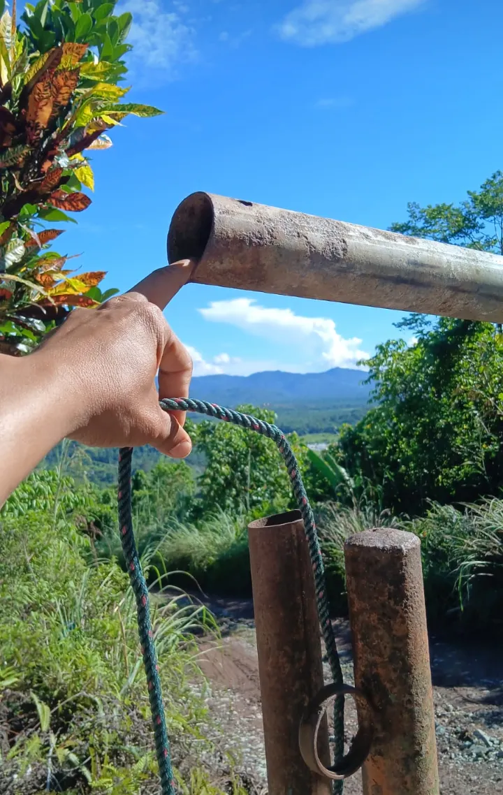 Diduga Bongkar Portal Perusahaan, Penambang Ilegal Tantang Karyawan, "Saya yang Bertanggung Jawab" 1 Diduga Bongkar Portal Perusahaan, Penambang Ilegal Tantang Karyawan, “Saya yang Bertanggung Jawab”