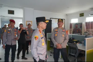 Kapolda Sulteng Sidak SPKT, Tekankan Peningkatan Kualitas Pelayanan kepada Masyarakat