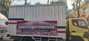 Merah Putih Bergerak…! Polri Kirim 44 Truk Bantuan untuk Korban Gempa Flores